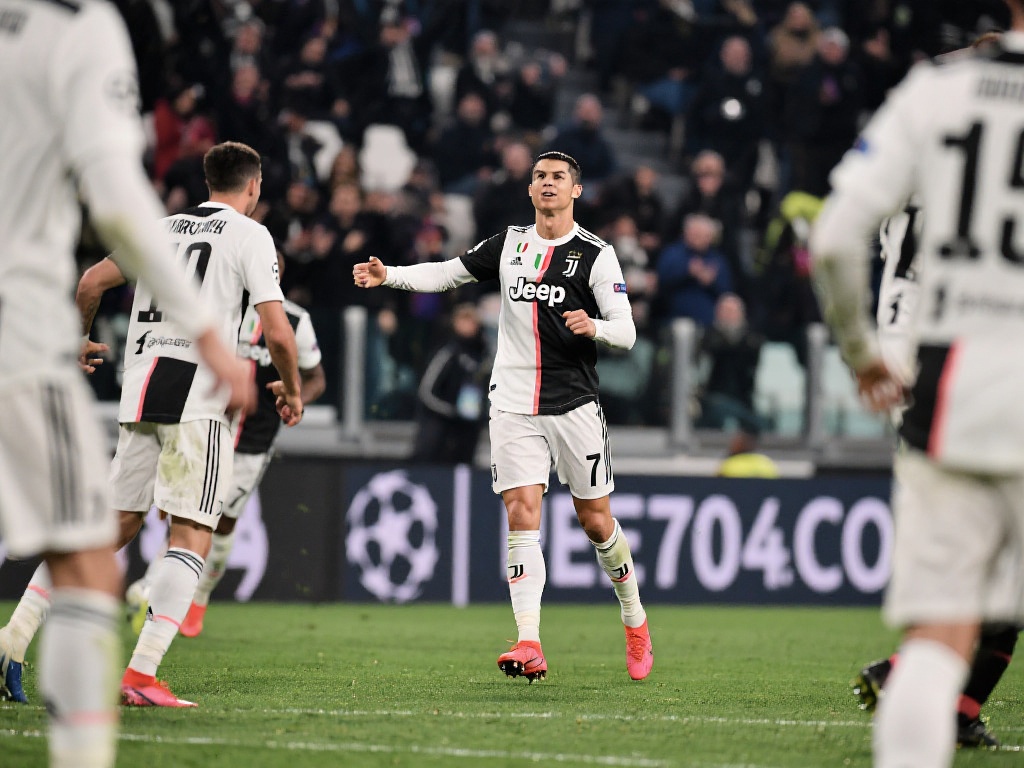 刘英超：职业生涯与辉煌成就一览